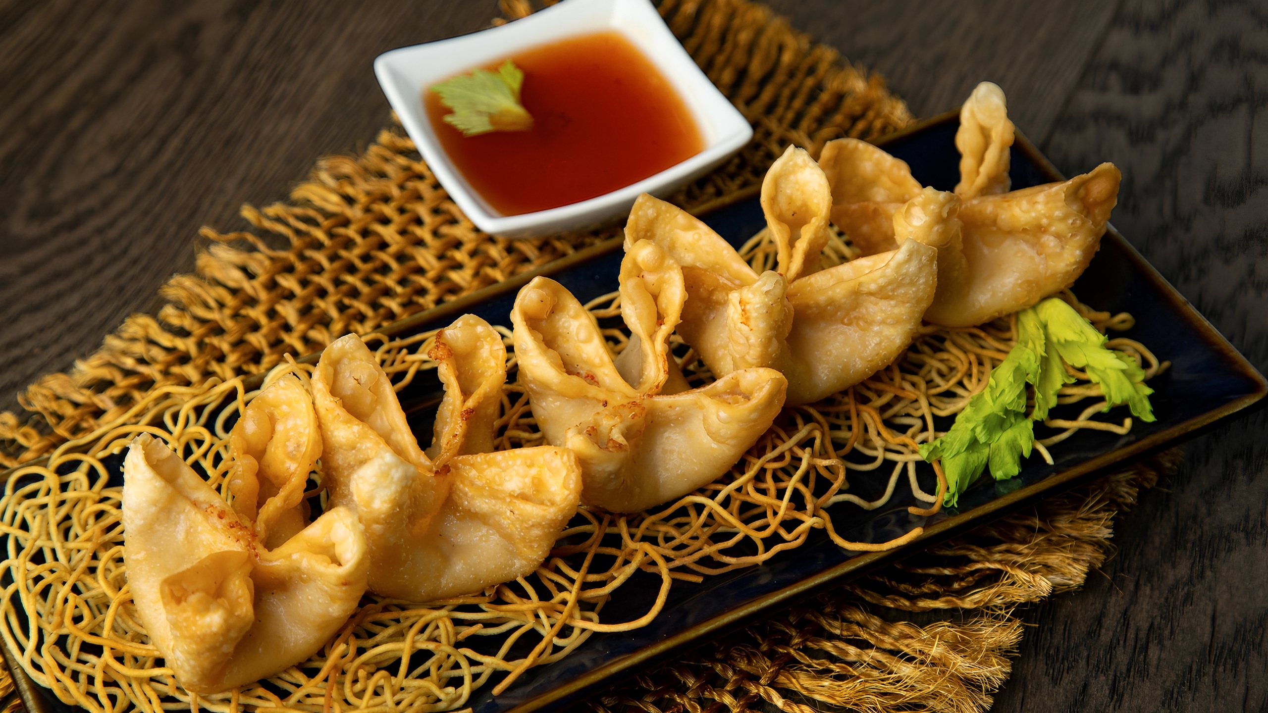 Party Size - Crab Wonton.