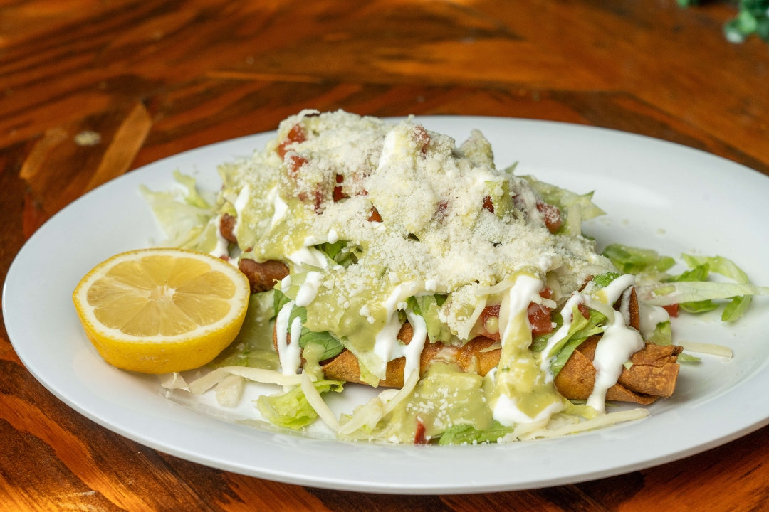 Tacos Dorados Pollo.