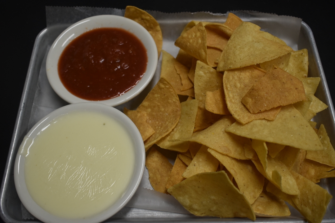 Chips, Queso & Salsa.