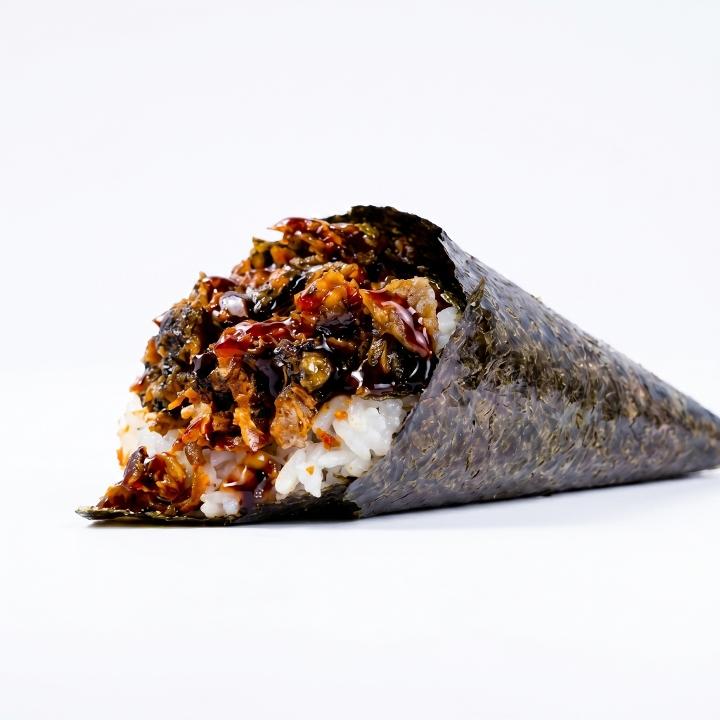 TEMAKI SALMON SKIN.