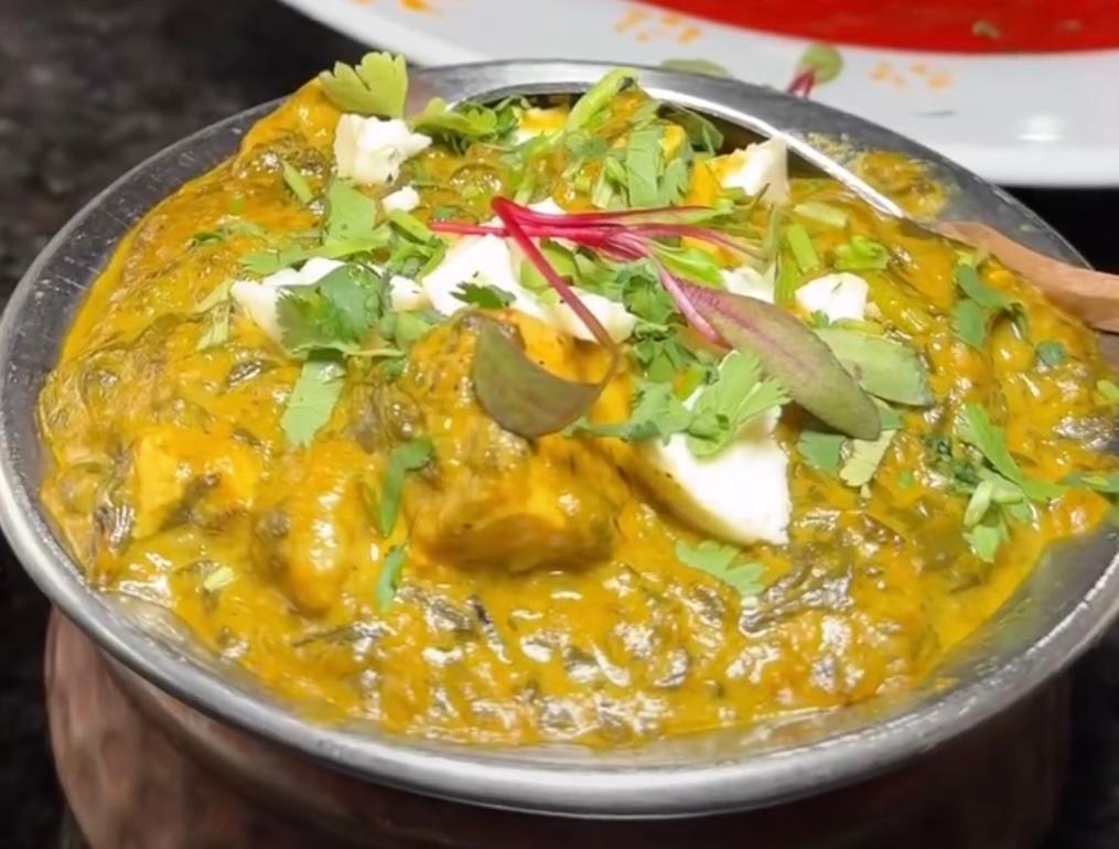 Saag Paneer.
