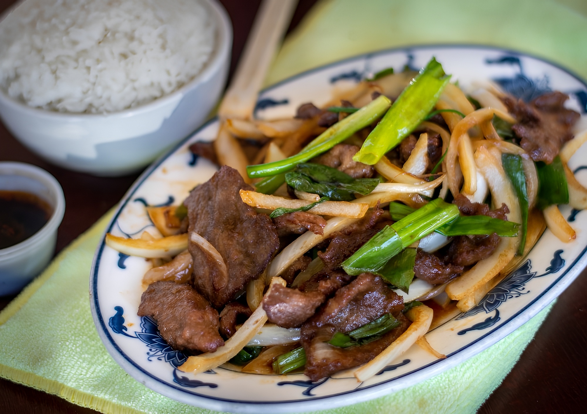 Mongolian Beef (L).