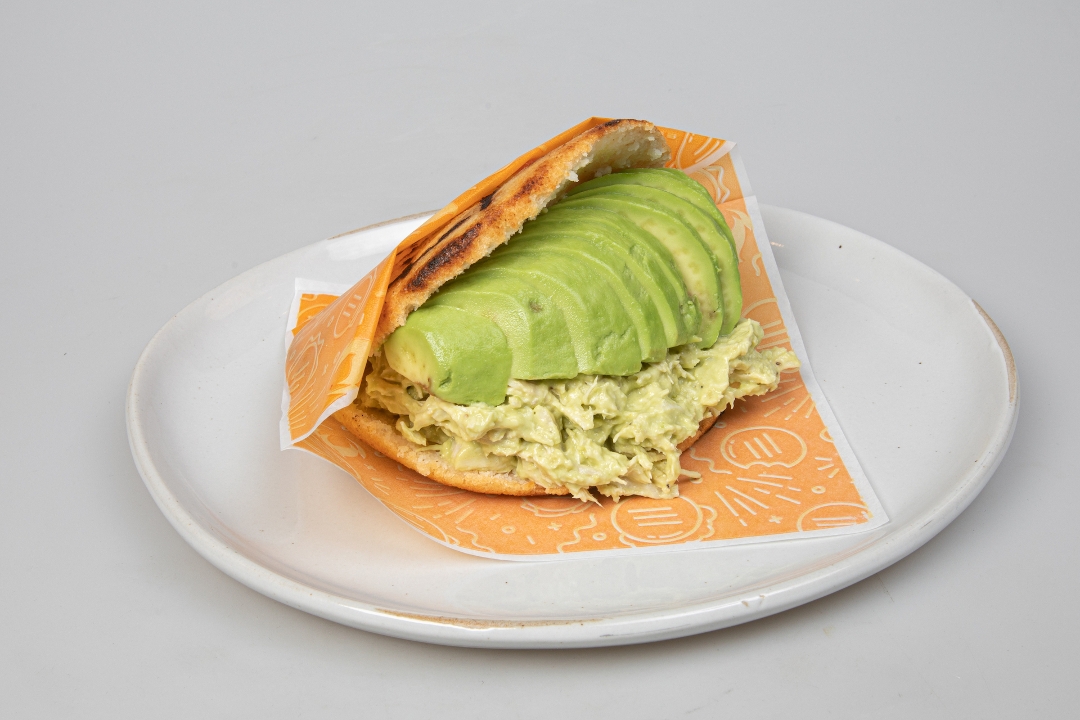 Arepa Reina Pepiada.