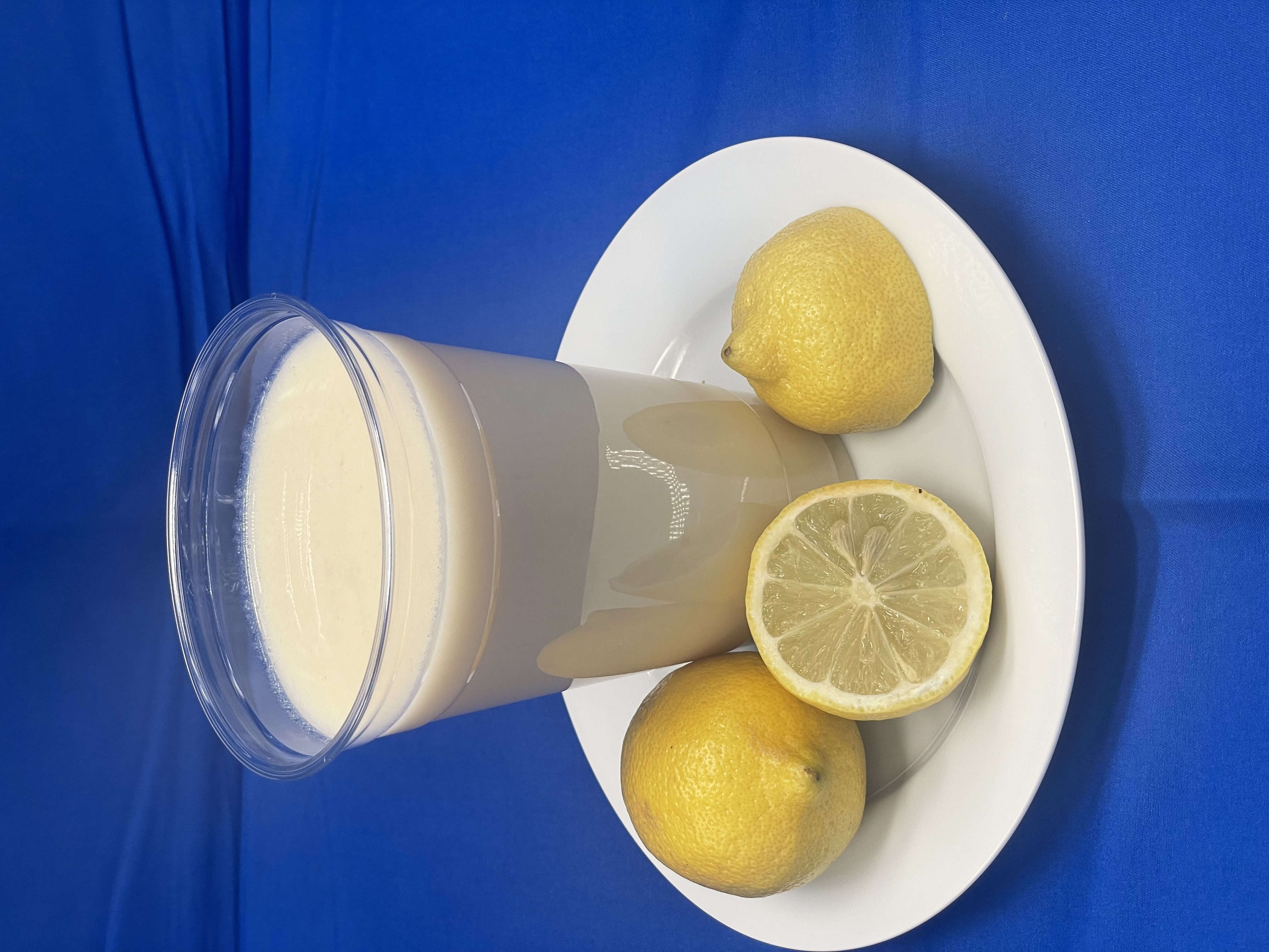 Jus Corossol with lemon (soursop juice).