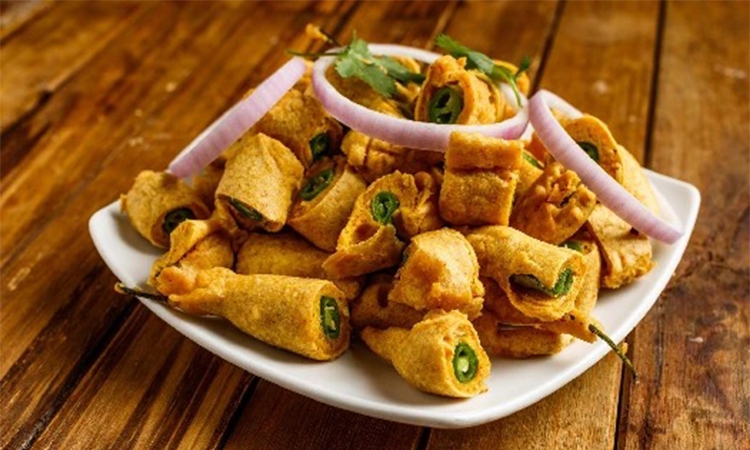 Cut Mirchi.
