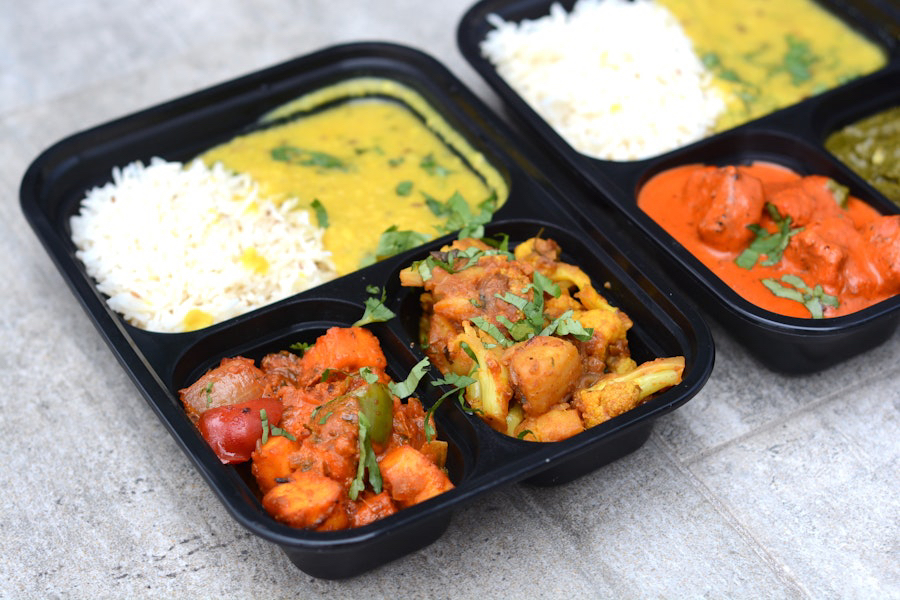 Lunch Box - Chicken: Chicken Tikka Masala, Chili Chicken, Rice & Naan.