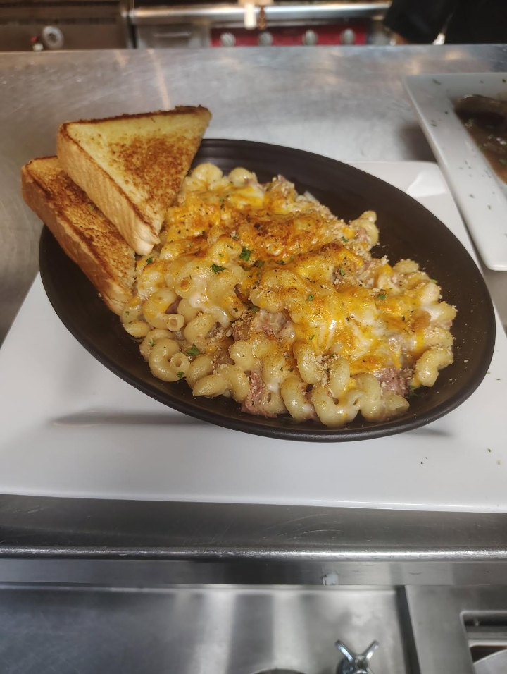 Reuben-tini Mac N Cheese.