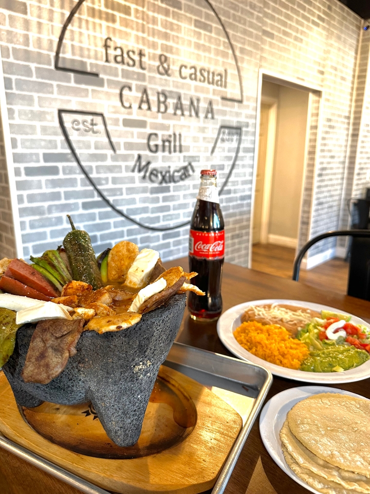 Molcajete.