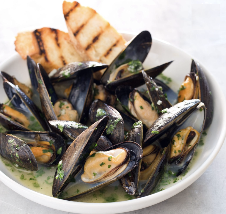 Steamed Mussels.