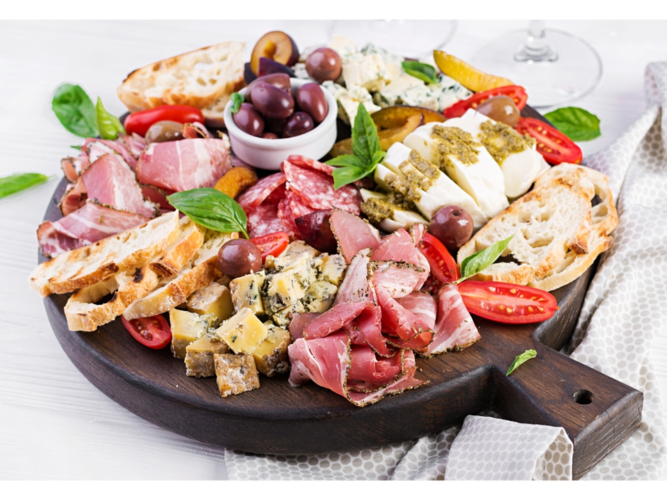 Full Antipasto.