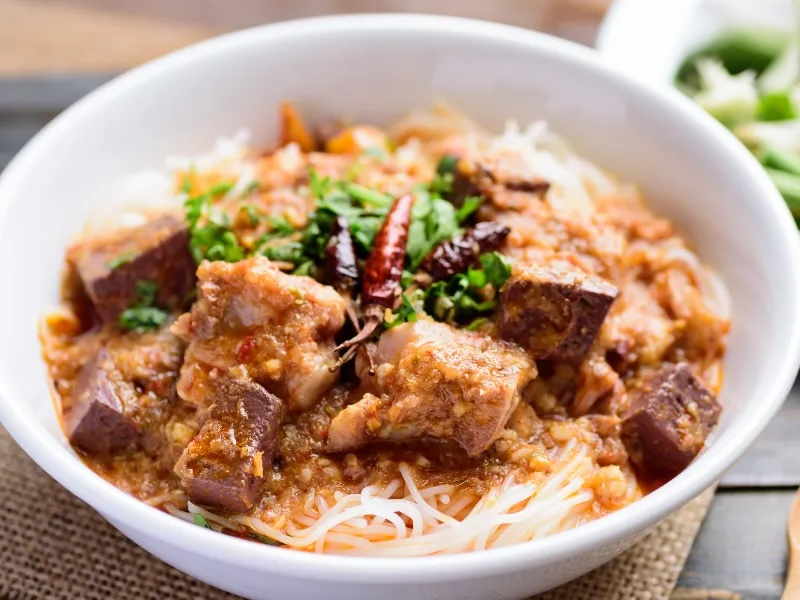 Kanom Jeen Nam Ngiao ąøąøąø”ąøąøµąøąøą¹ąø³ą¹ąøąøµą¹ąø¢ąø§.