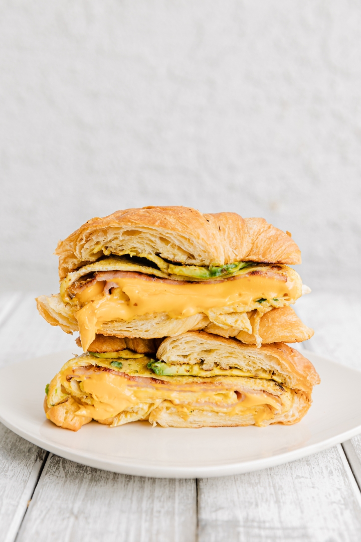 Breakfast Croissant Tray (16 Halves).