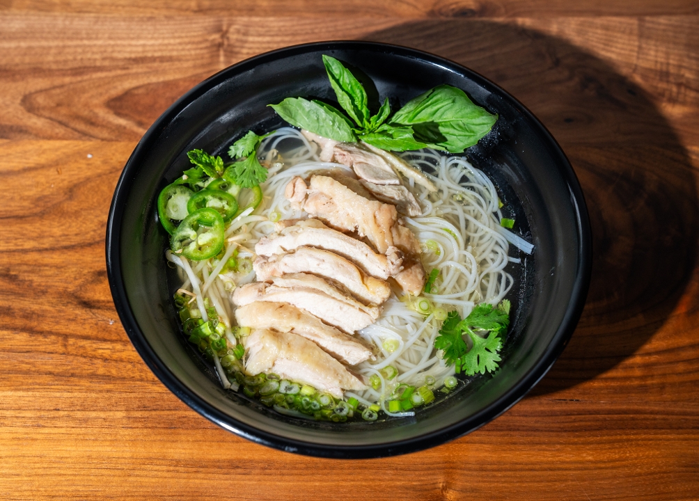 CHICKEN PHO.