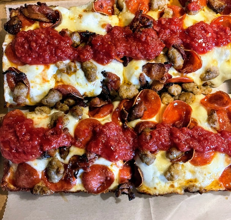"Detroiter" Meat Lovers PIZZA