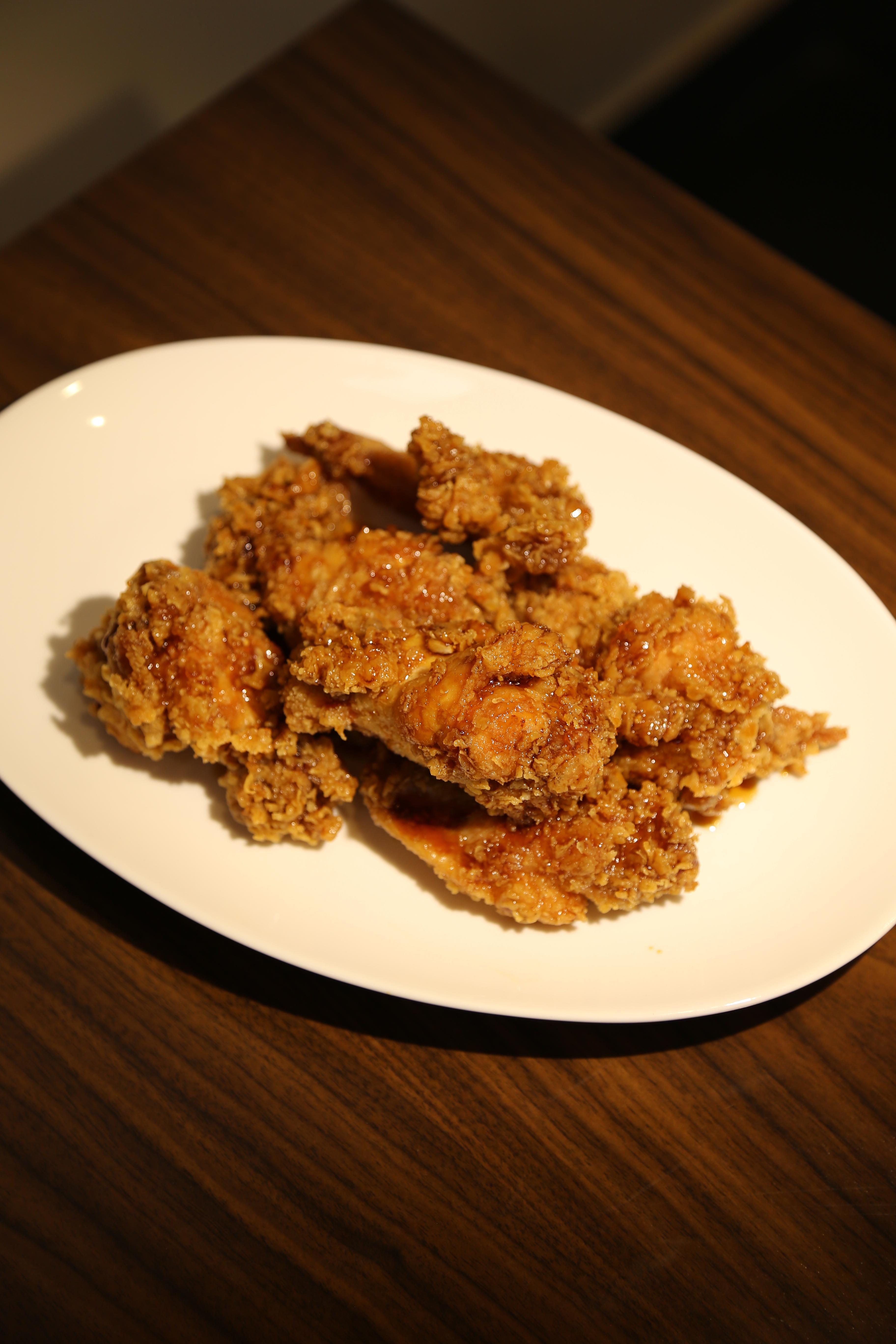Garlic Soy Wings.