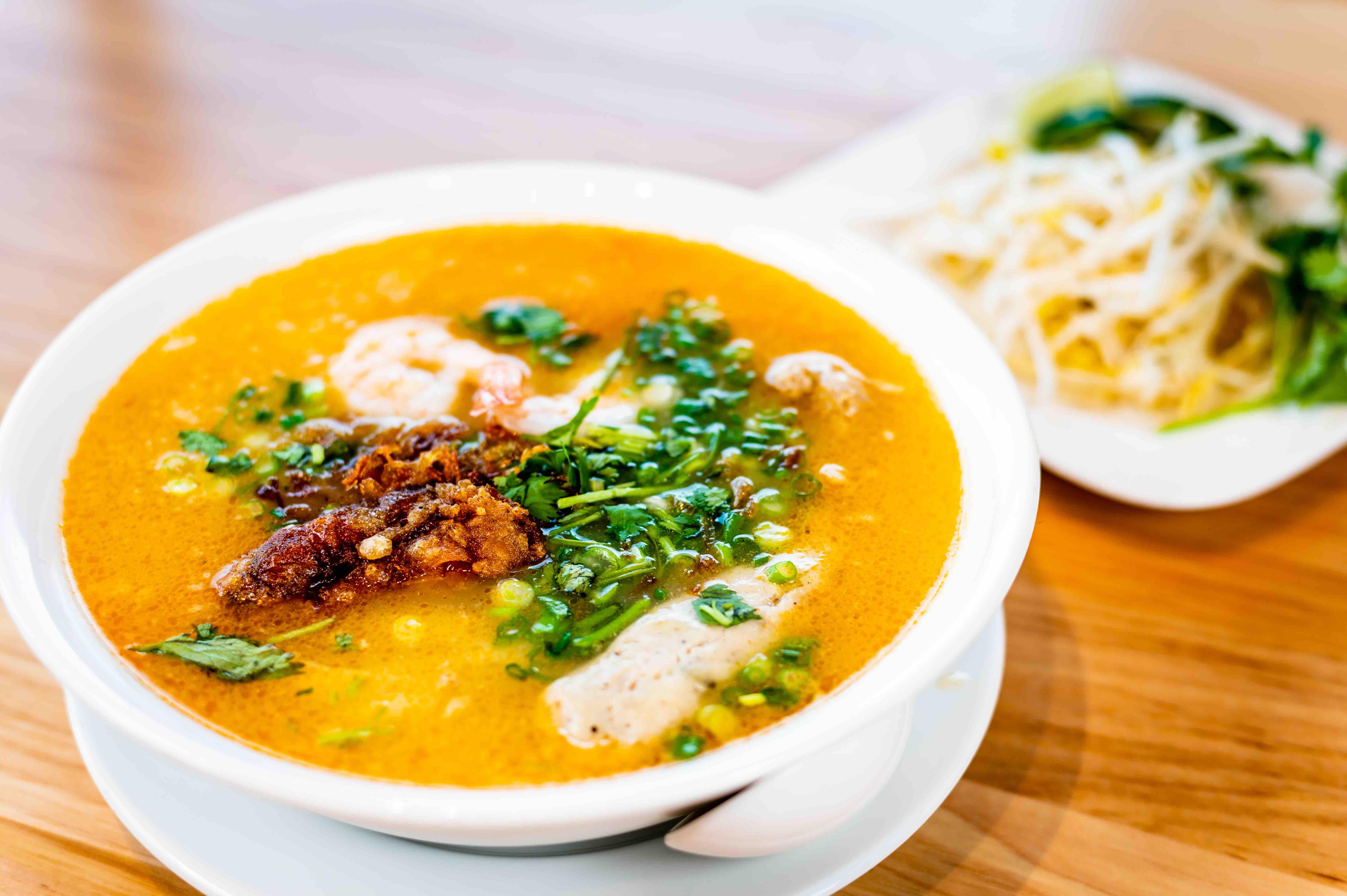 Banh Canh Cua.