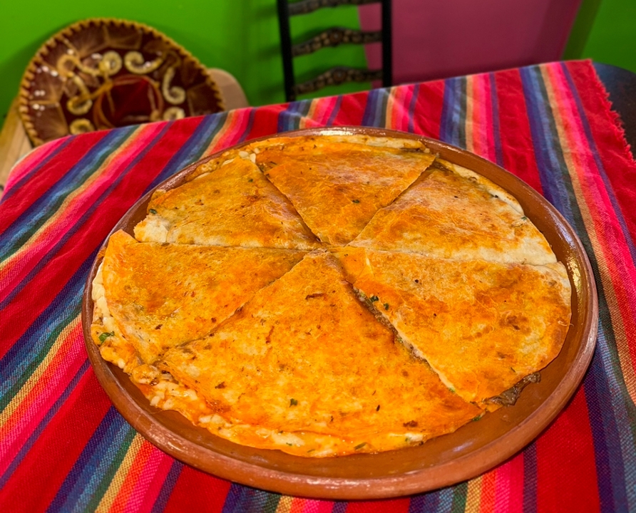 Quesabirria Pizza 🌾.