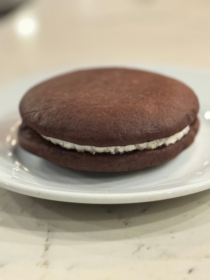 Chocolate Whoopie Pie (GF).