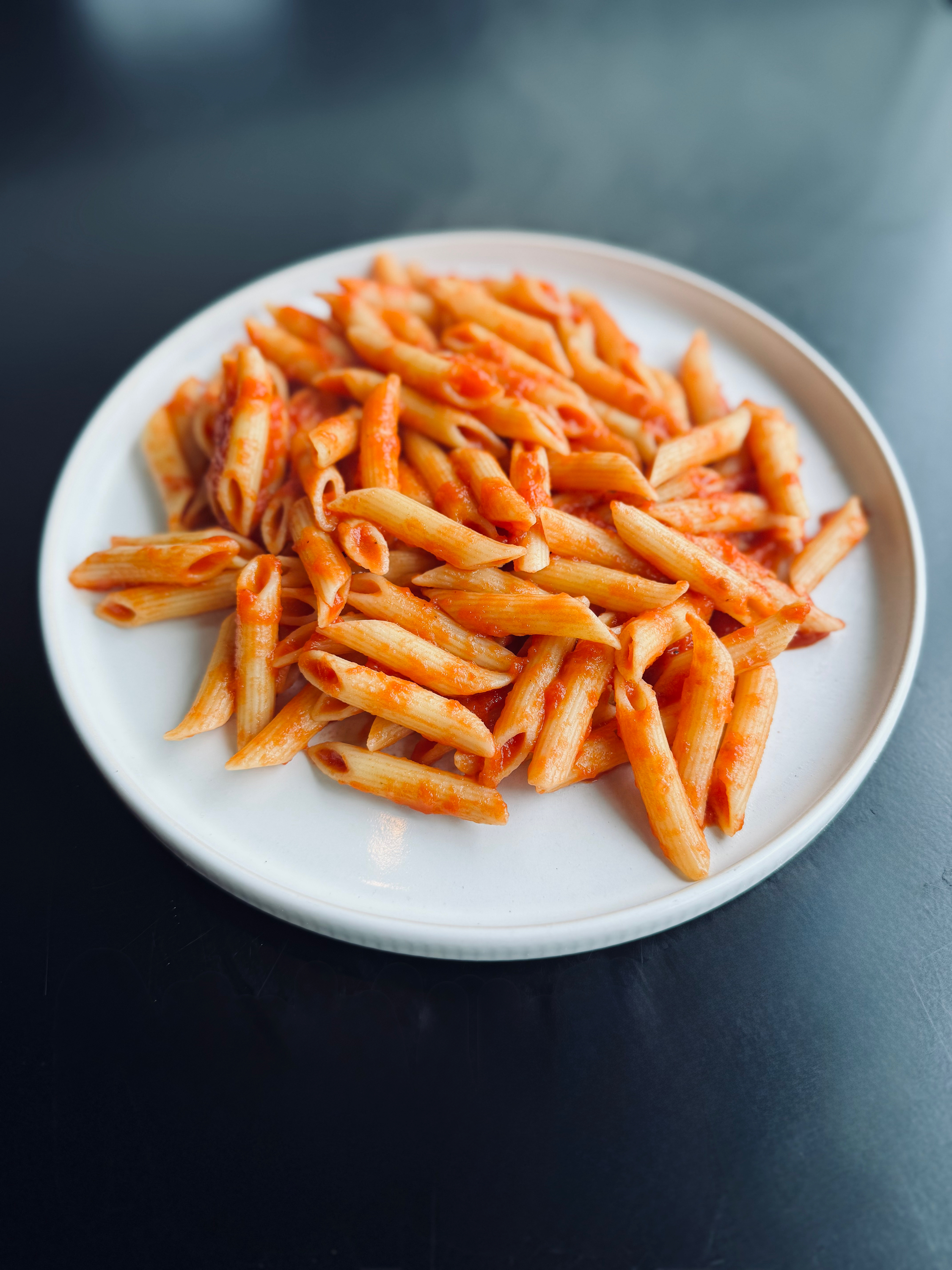 Kids Pasta w/ Tomato Sauce.