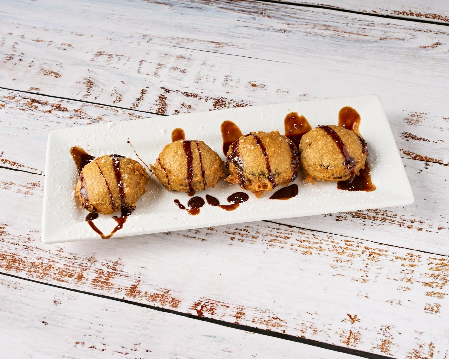6 PC BEIGNETS.