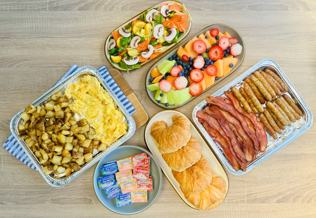 Supreme Breakfast Bar (serves 15).