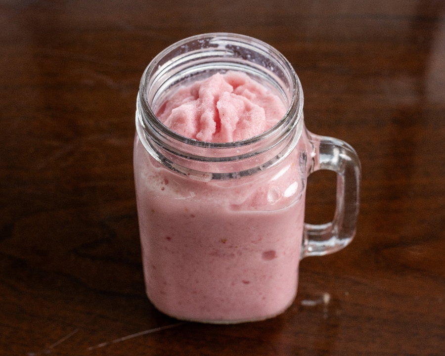 B9. Strawberry Smoothies.