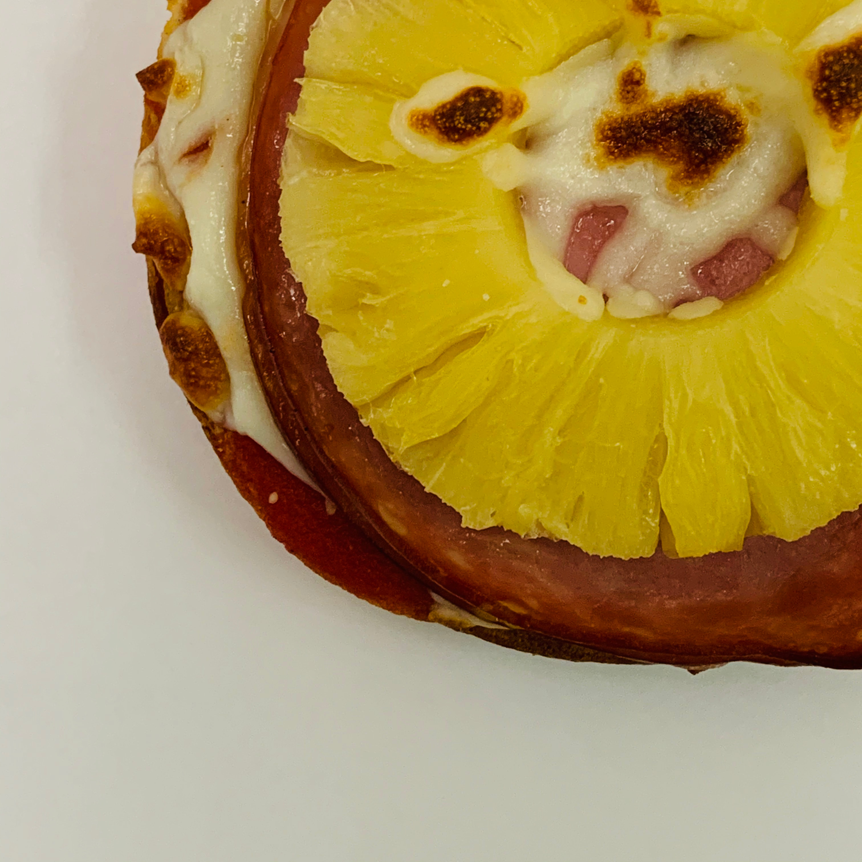 Hawaiian Pizza Bagel..