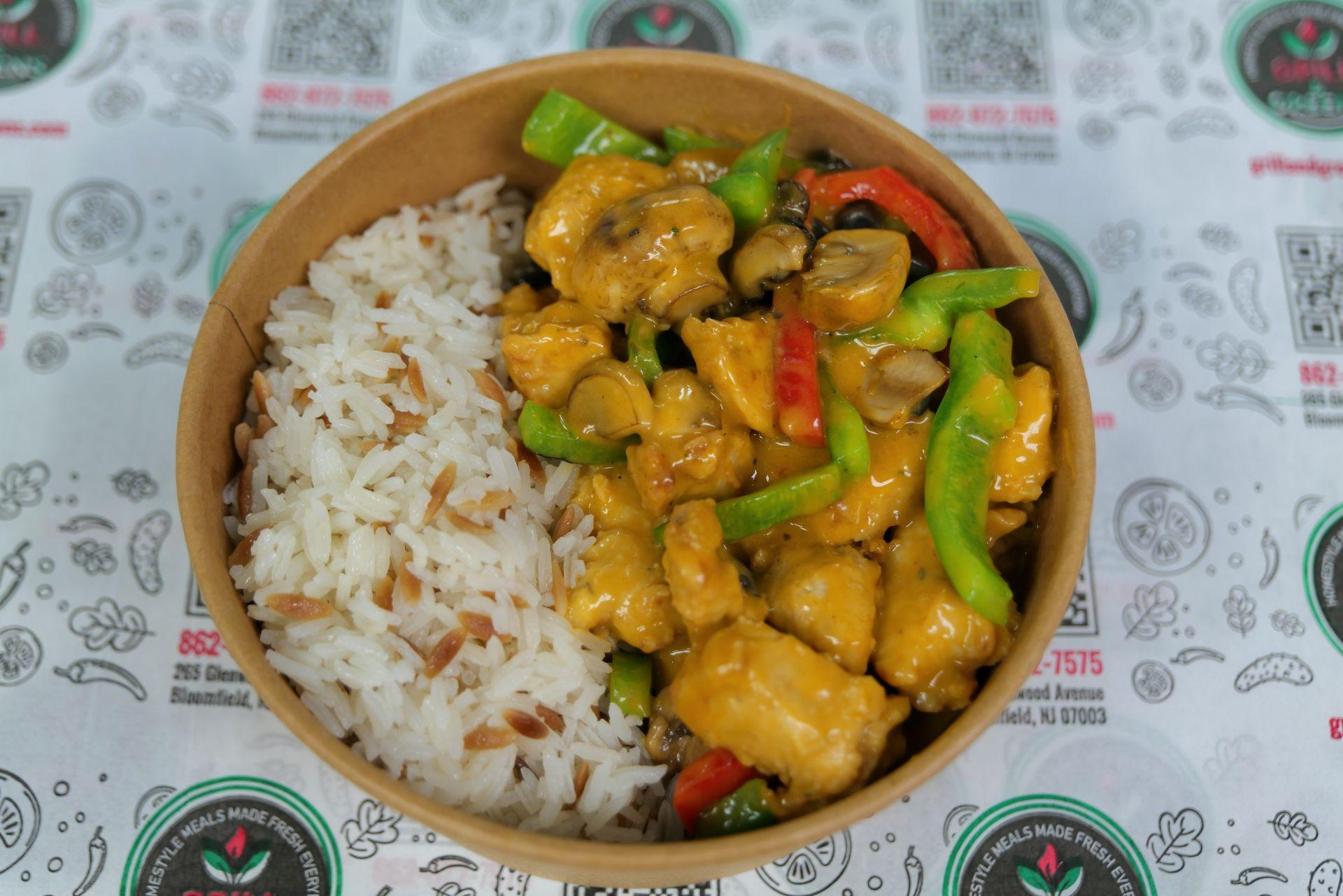 Cheddar Sauce Chicken with Rice.
