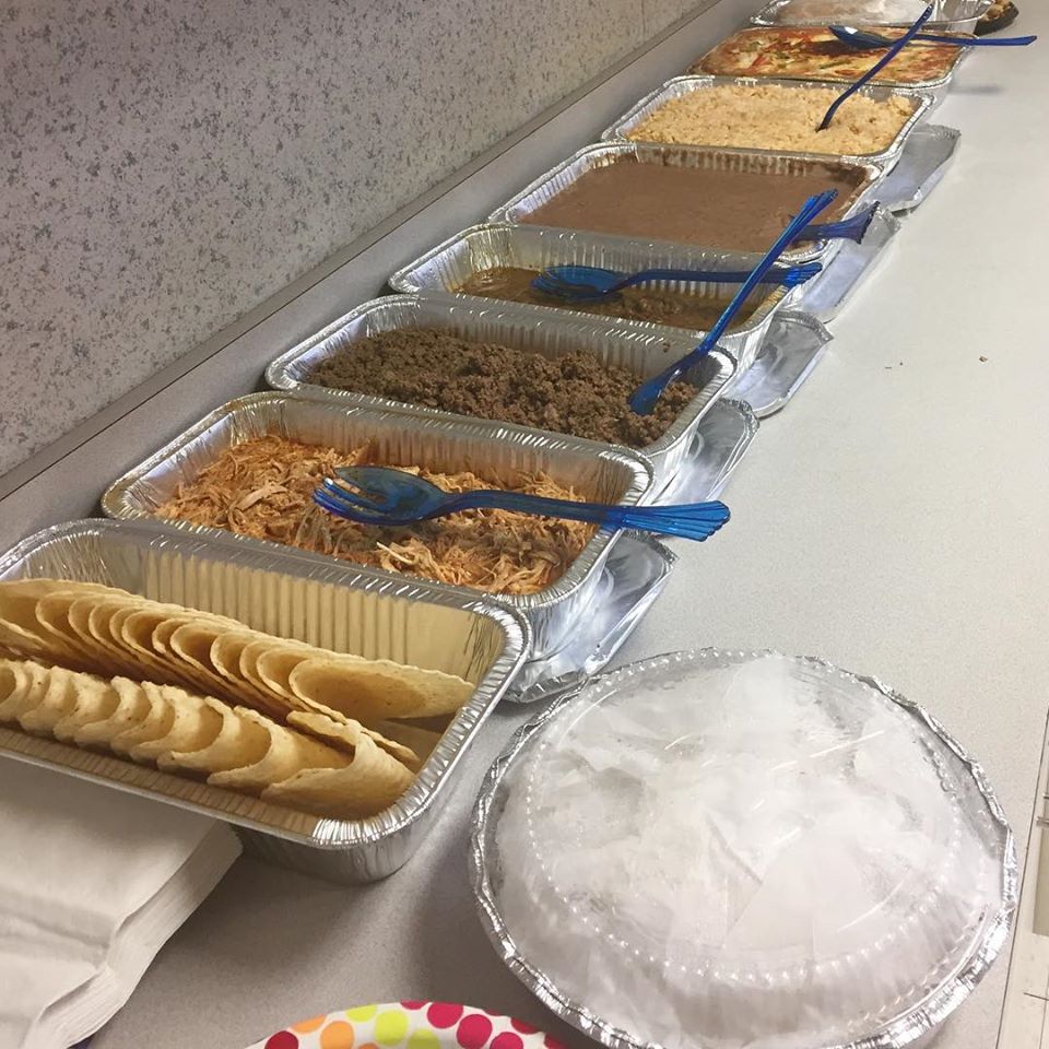 Taco Bar per Ten Servings.