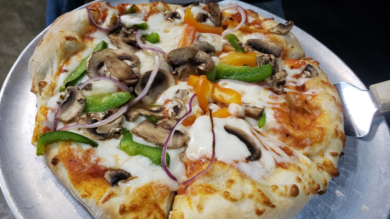 14" Veggie.