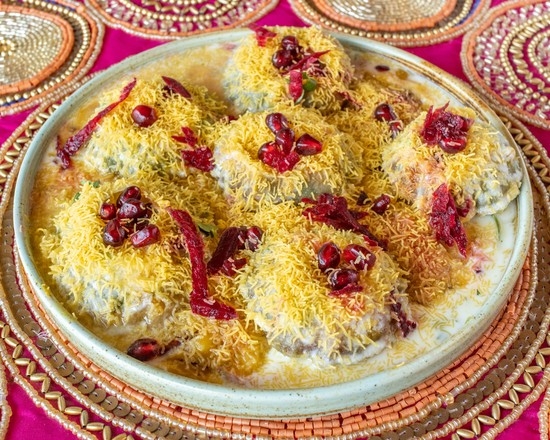 Hot Ragda Dahi Puri.