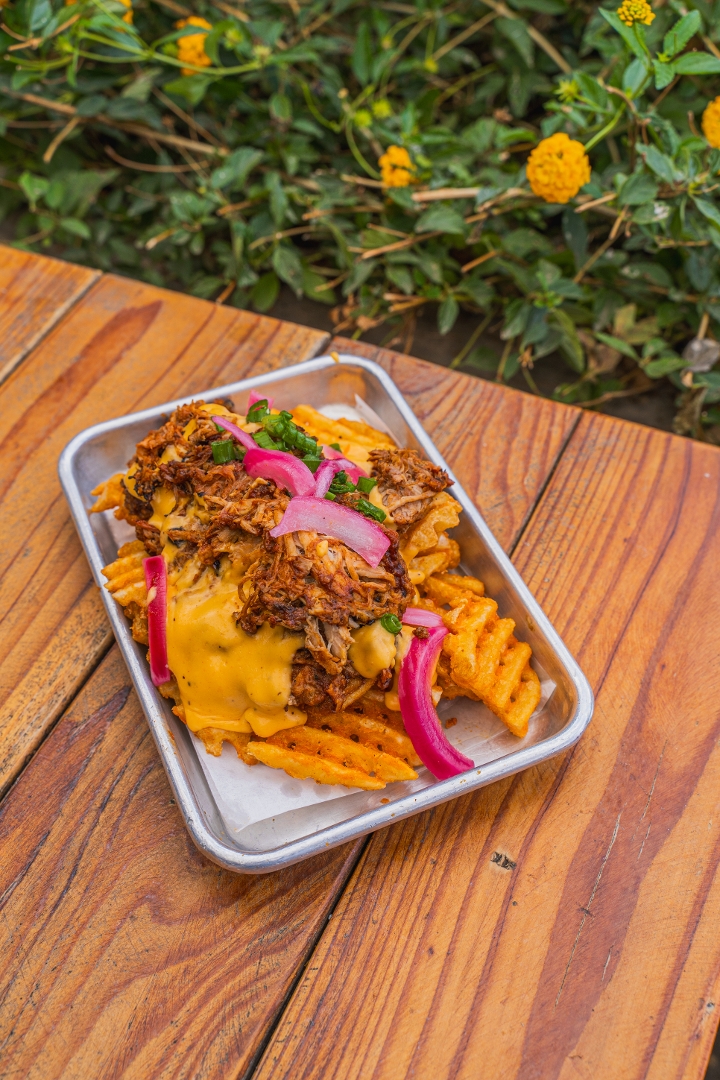 BBQ PORK FRIES.