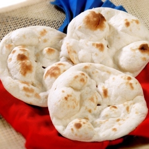 PLAIN NAAN.