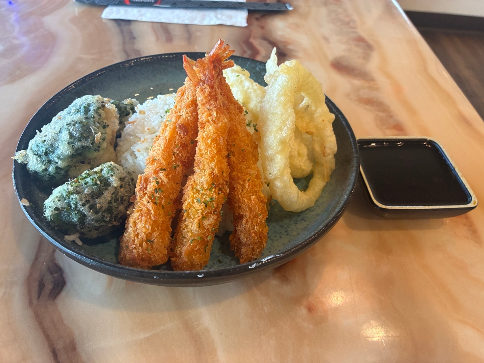 Shrimp and Vegetables Tempura Donburi.