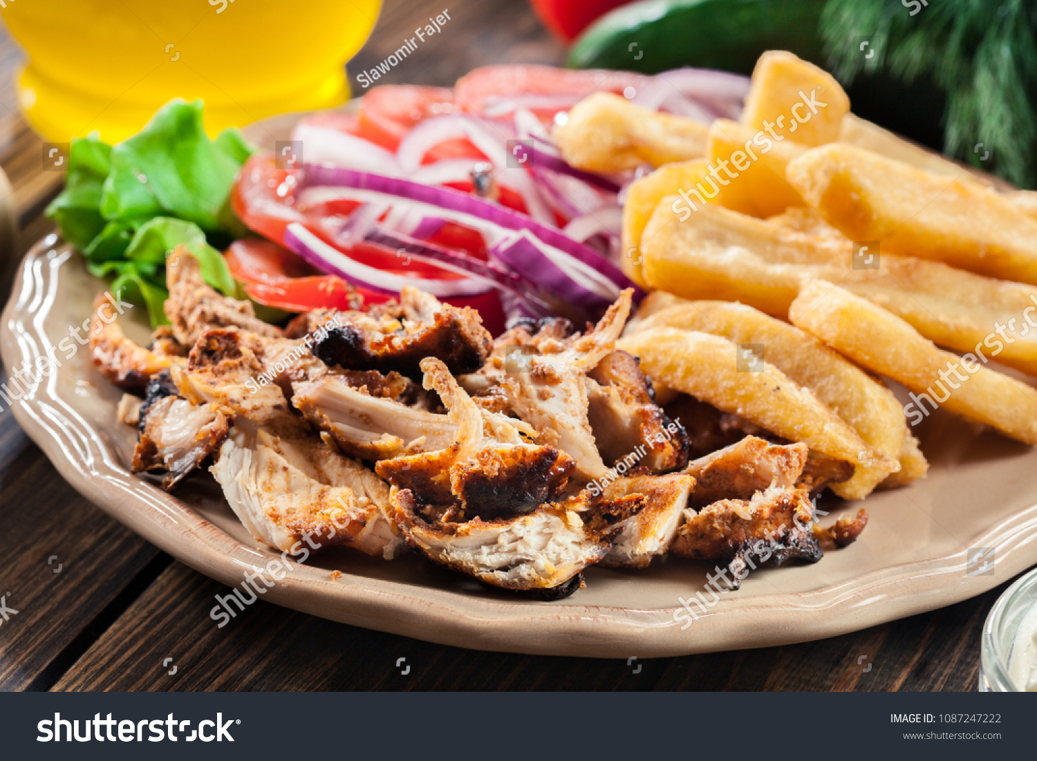 CHICKEN GYRO (MEAT ONLY) 3 TO 5 PERSONS.
