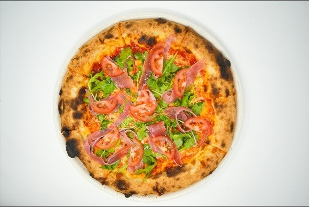 Prosciutto con arugula Pizza.