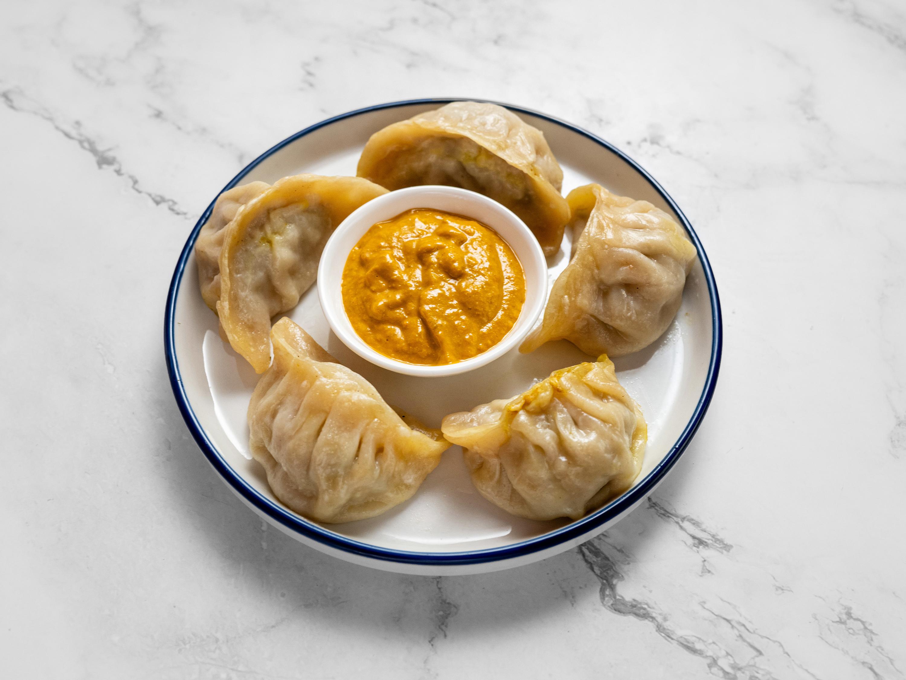 Chicken Momo (6 Pieces).