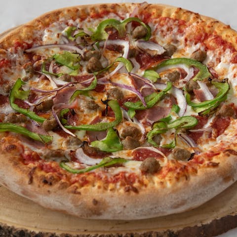Italia Feast Gourmet Pizza.