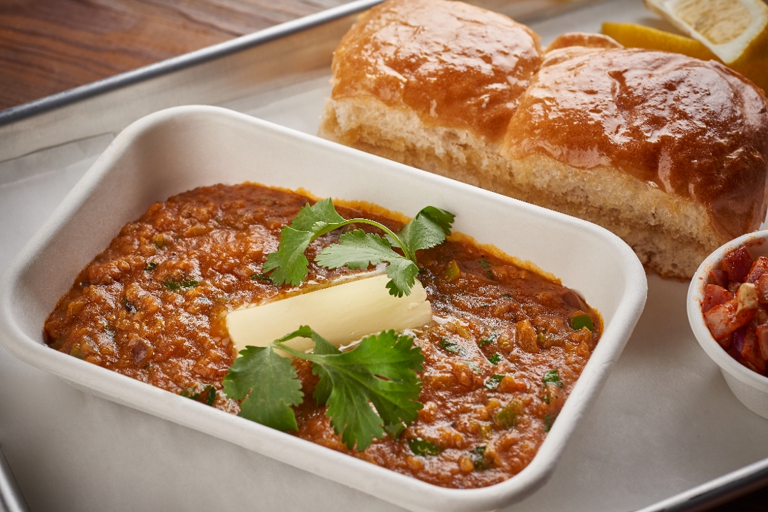 Bhaji Pav w/ Cashew.