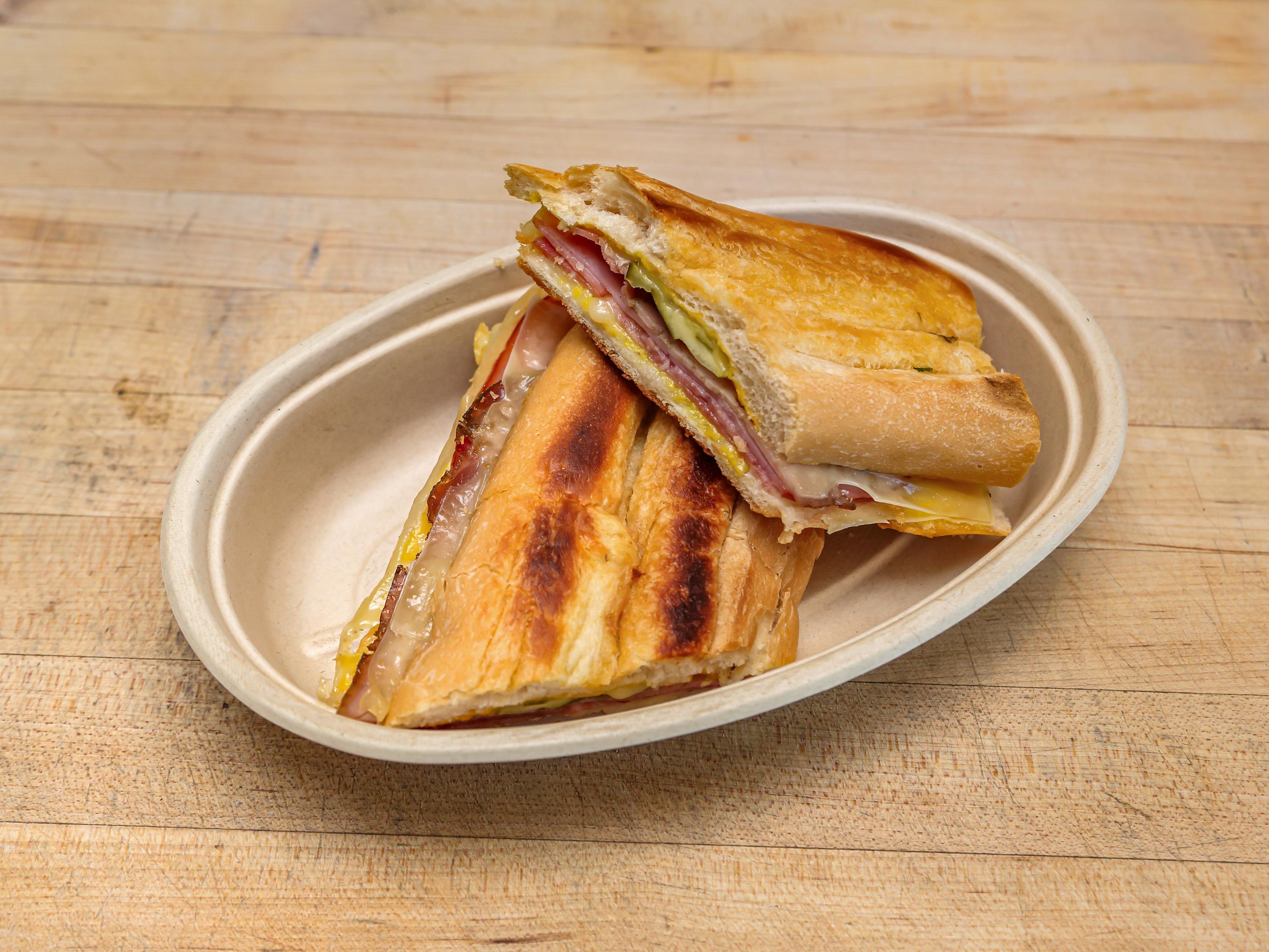 Havana's Famous Cuban.