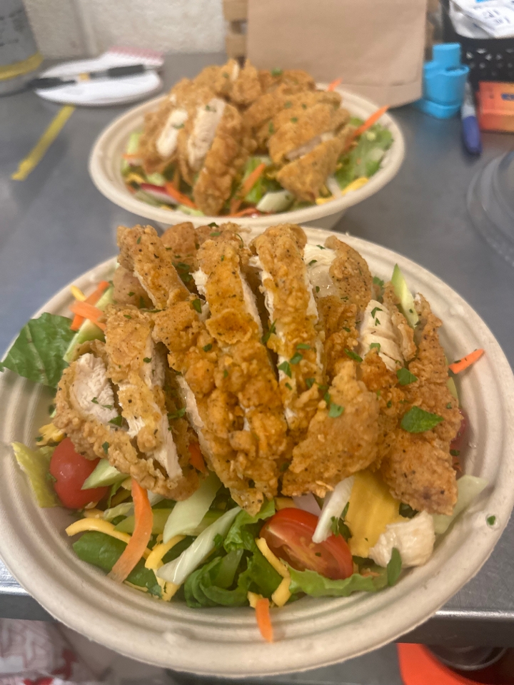Crispy Chicken Ranch Salad: Ranch L, FIRE S.
