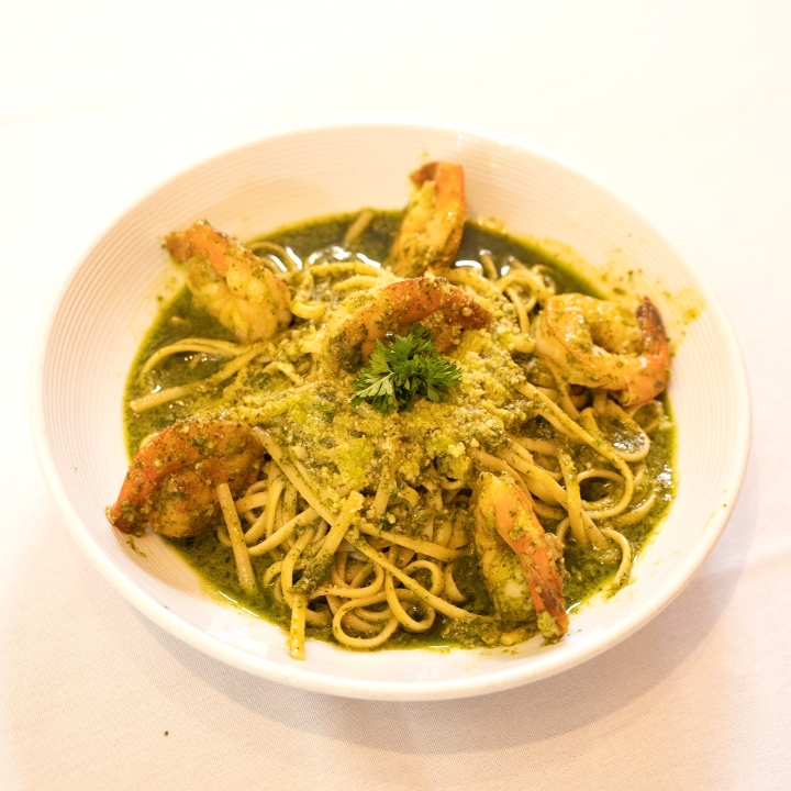 Linguine Pesto e Gamberi.