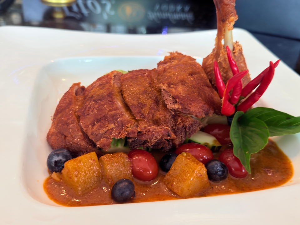 Crispy Half Duck Special.