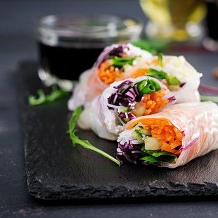 Fresh Spring Roll (2 Pieces).