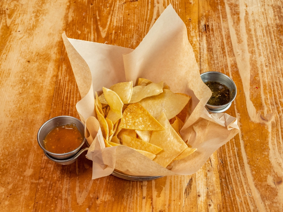 Chips & Salsa.
