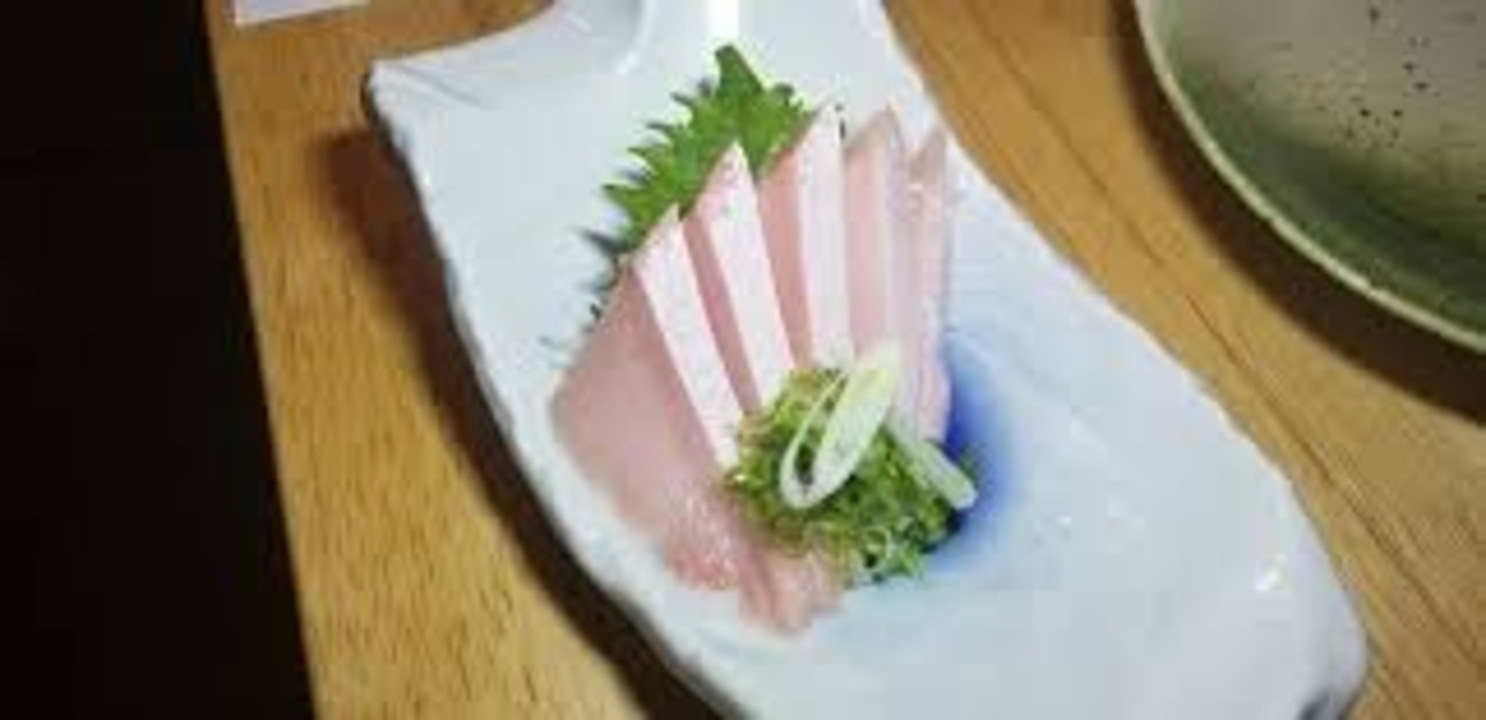 3 Pc Sashimi Yellowtail Belly.