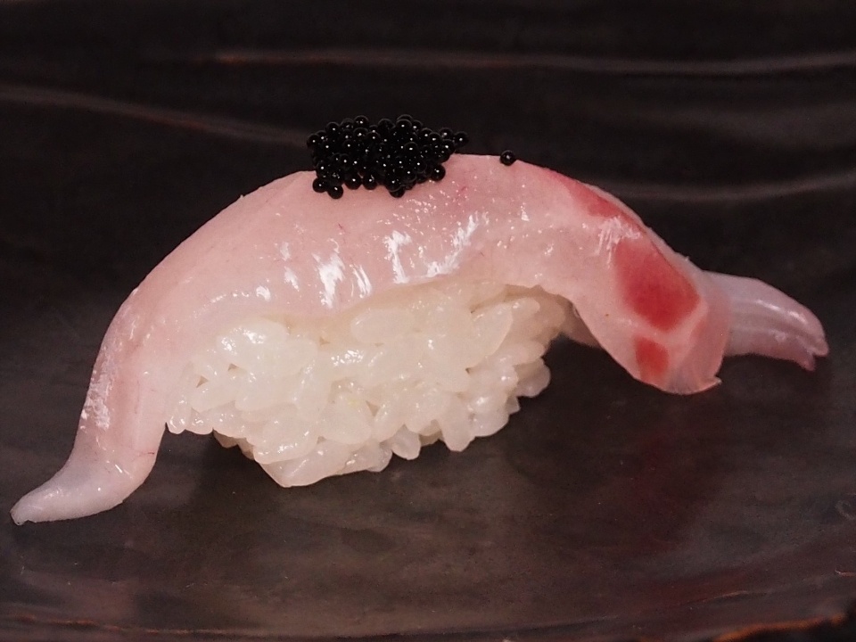 Suzuki Nigiri.
