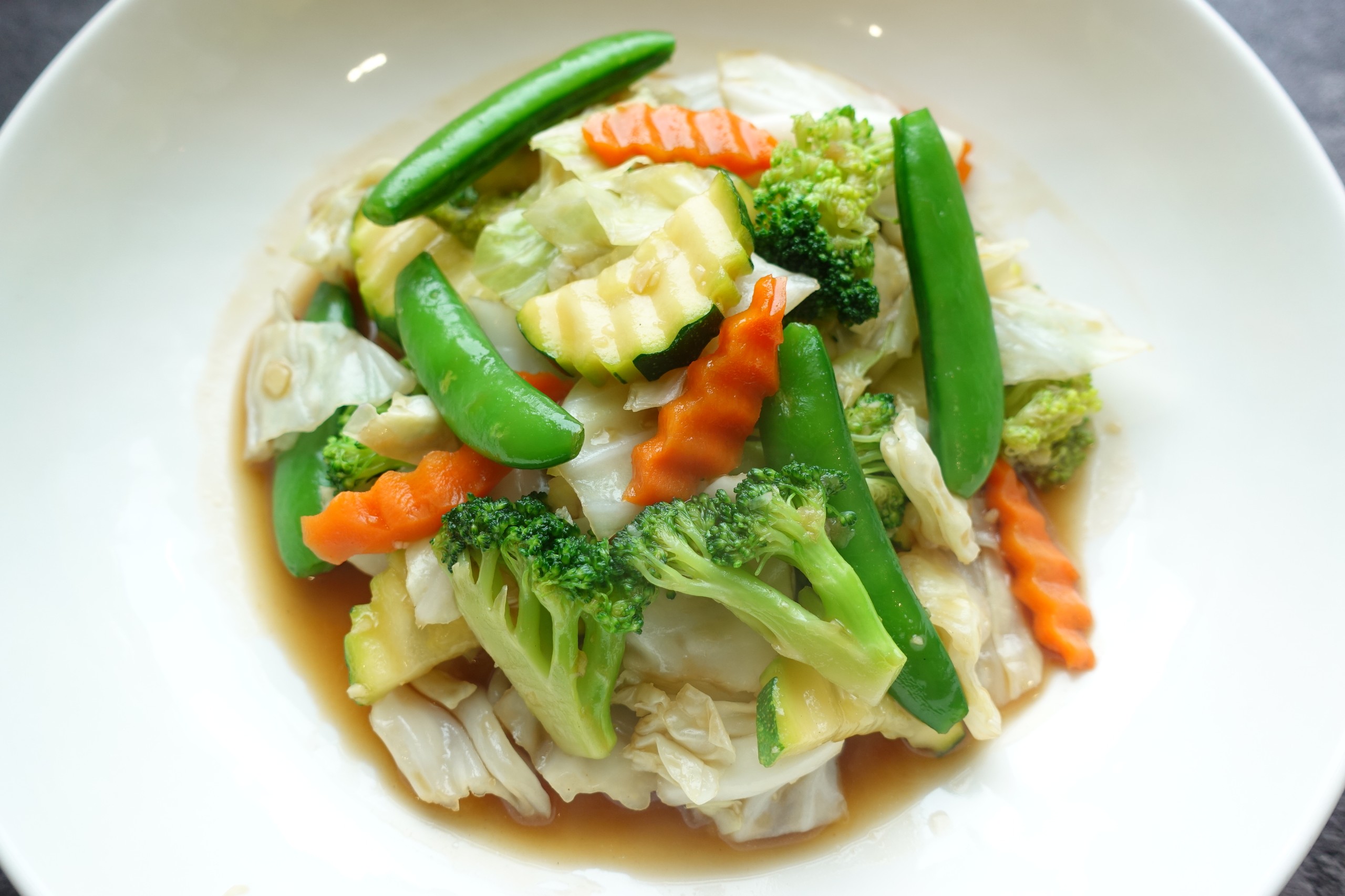 Sautéed Mixed Vegetables (ผัดผักรวม) (🌿GF).