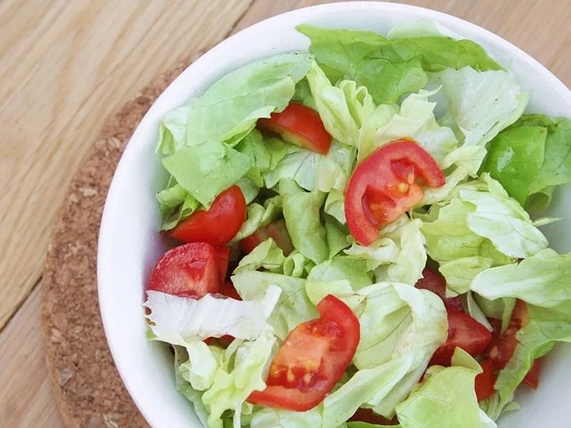 Ensalada de Lechuga y Tomate.