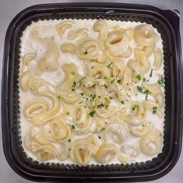 Tortellini Alfredo HALF (Meat or Cheese).